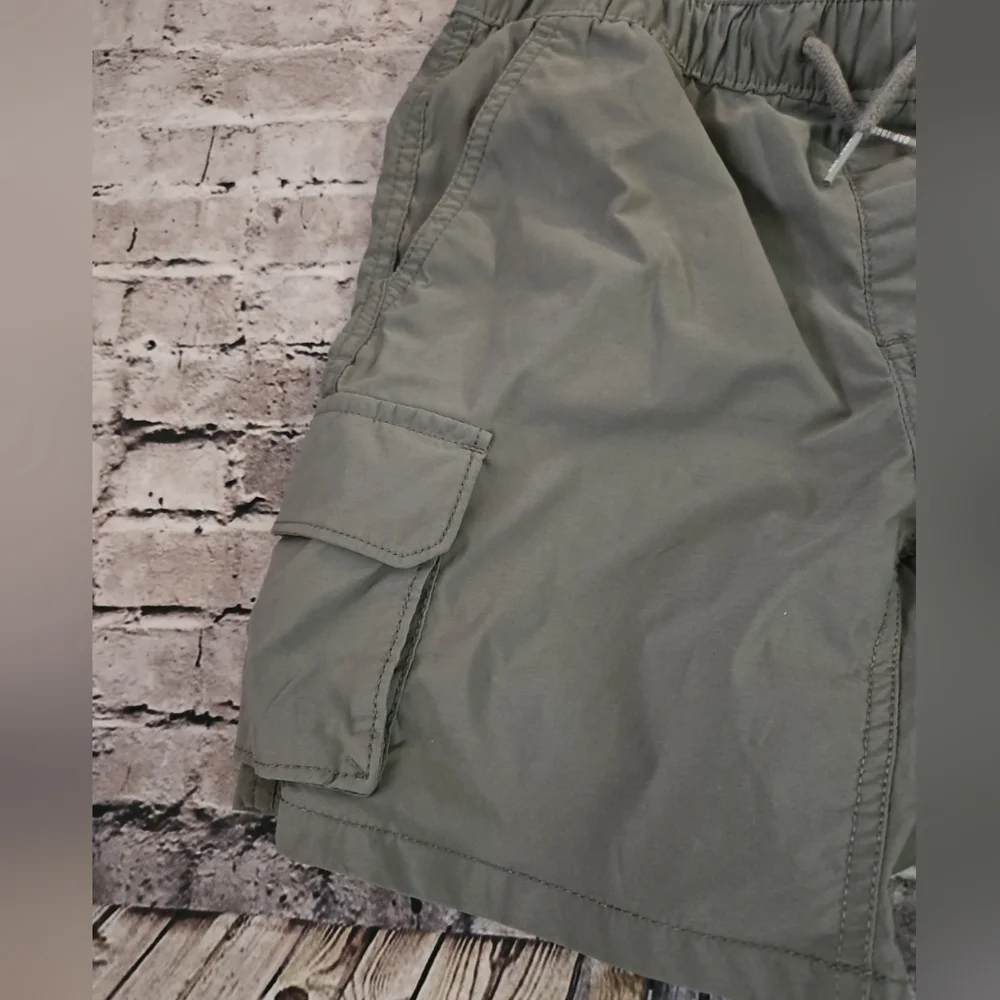Gap Boys Size L(10) Green Hybrid Shorts